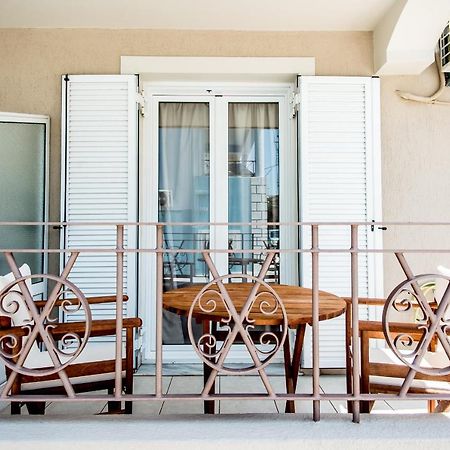 Elena'S Apartment 1 Аргостолион Экстерьер фото