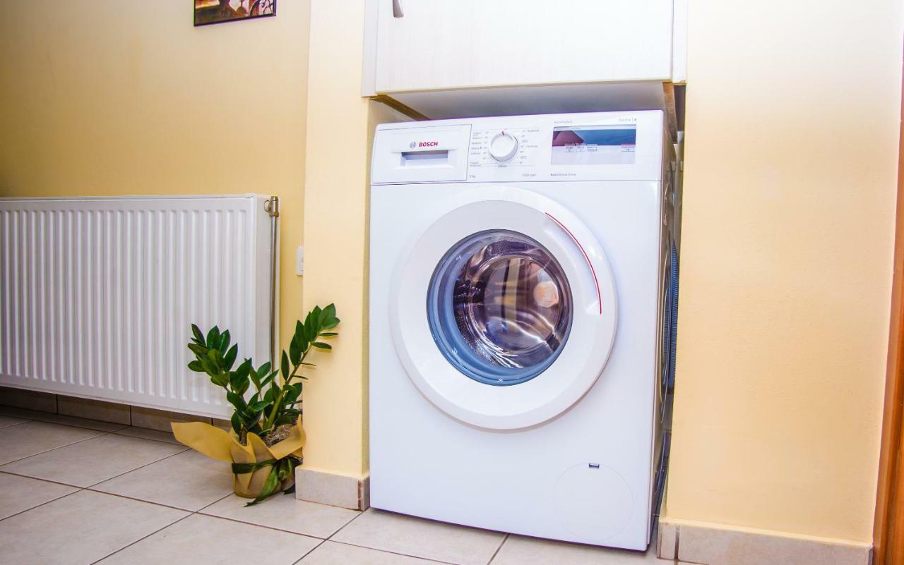 Elena'S Apartment 1 Аргостолион Экстерьер фото