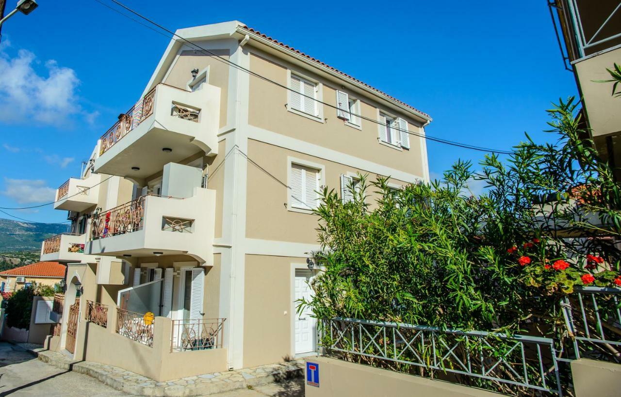 Elena'S Apartment 1 Аргостолион Экстерьер фото